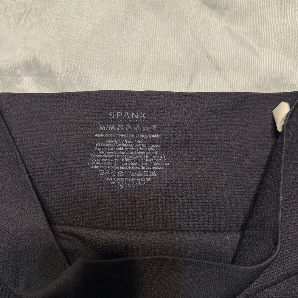 SPANX textured leggings